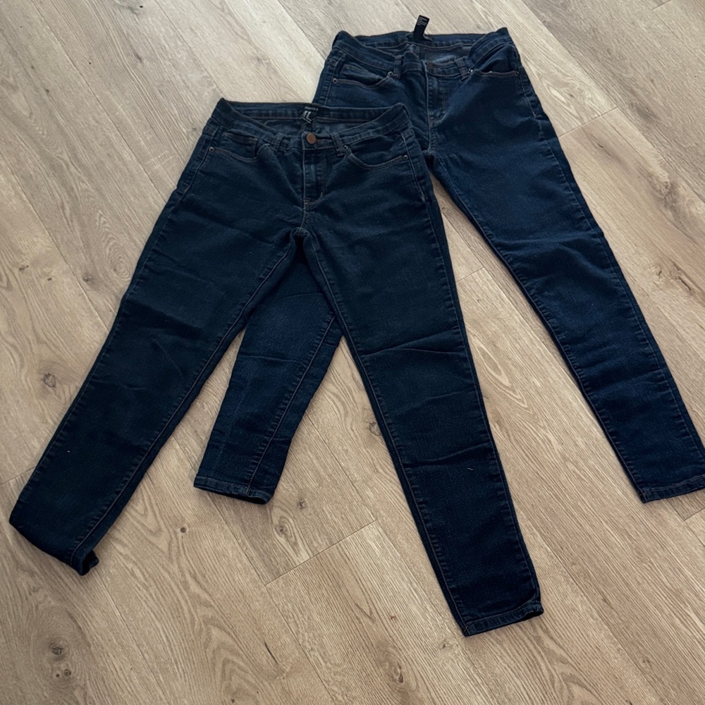 Forever 21 Women's Dark Blue Skinny Jeans
